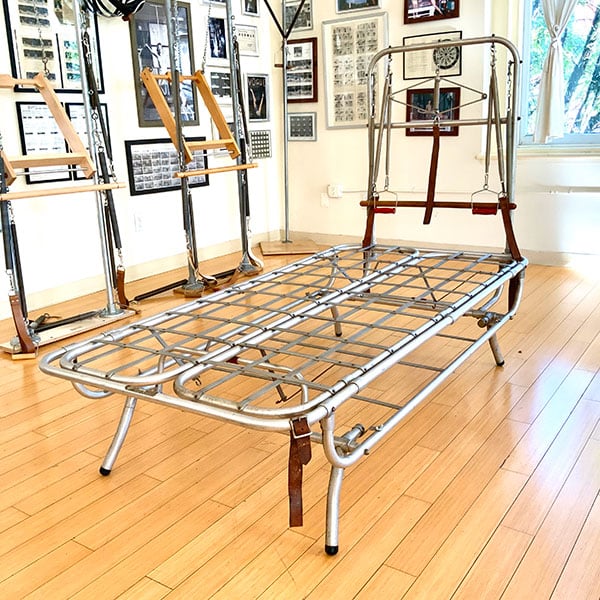 Original pilates equipment bednasium